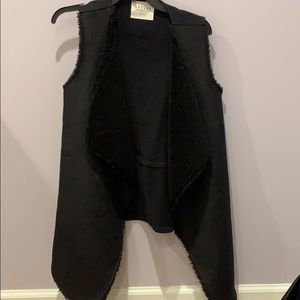 Velvet- Faux Fur Vest